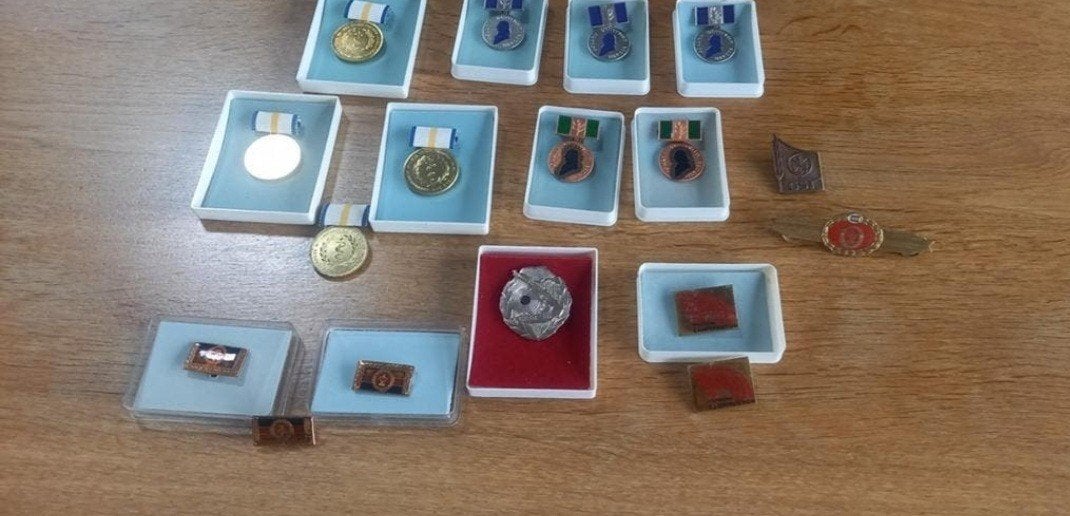 lotje Duitse eretekens, Verzamelen, Ophalen of Verzenden