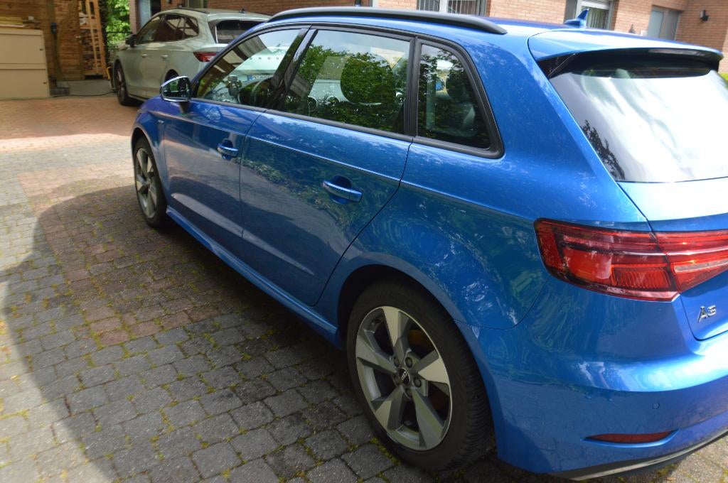 A3 Sportback e-tron 1.4 TFSI PHEV Sport, Auto's, Stof, 4 cilinders, Blauw, 1395 cc