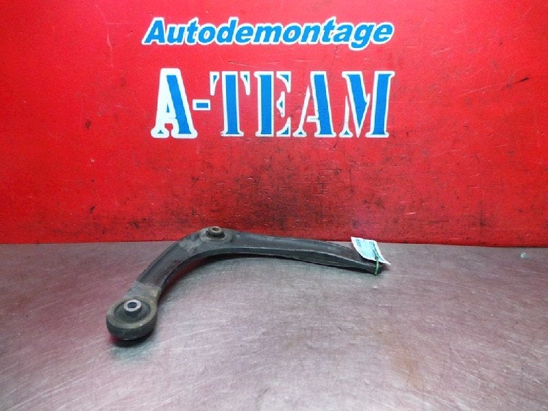 BRAS DE SUSPENSION AVANT GAUCHE (TRIANGLE) Citroën, Utilisé, Citroën