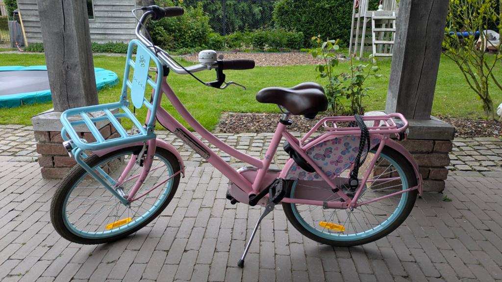 Meisjesfiets 22 inch, Fietsen en Brommers, Ophalen, Terugtraprem, 22 inch, Gebruikt