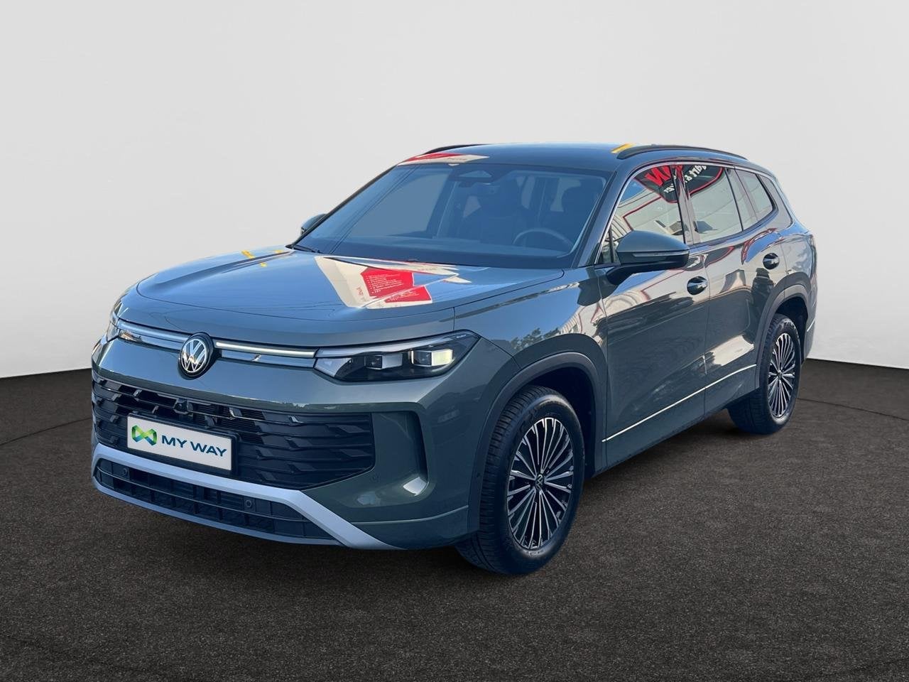 Volkswagen Tayron 1.5 eTSI mHEV ACT Life 7pl. DSG, Autos, Argent ou Gris, 151 g/km, Automatique, Essence