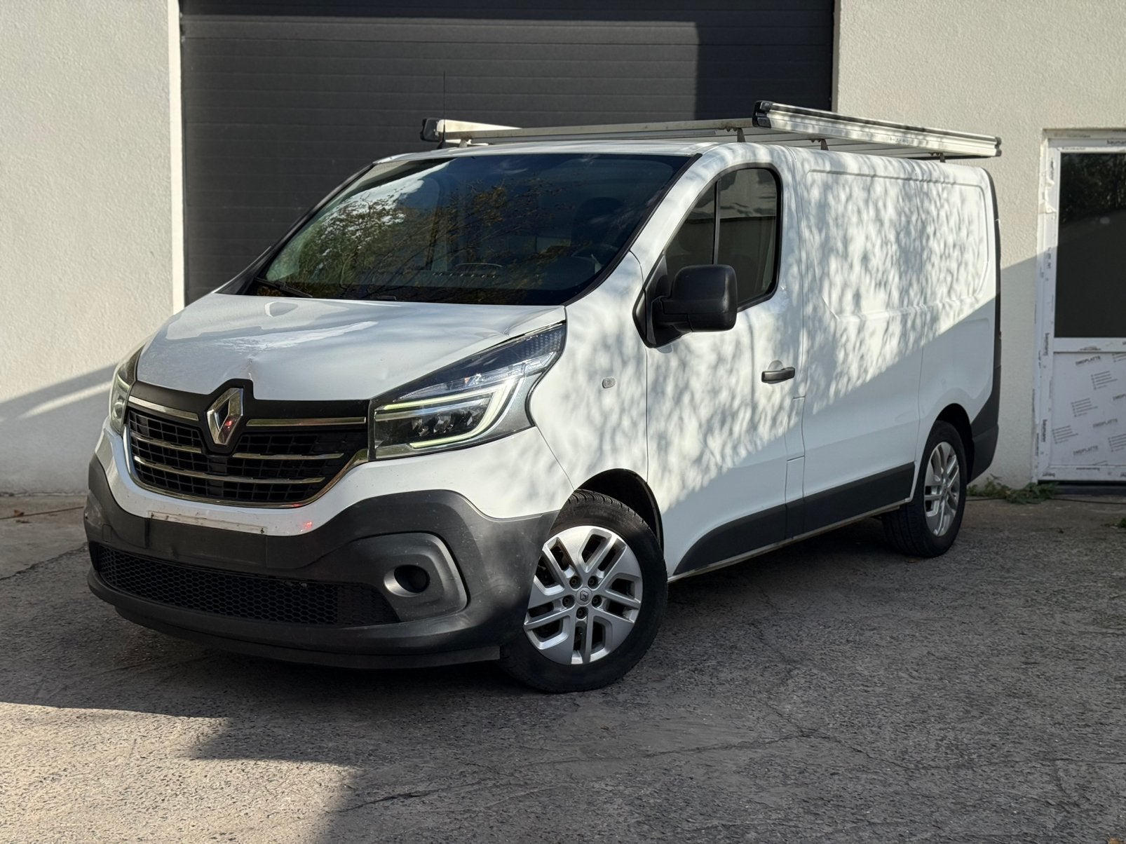RENAULT TRAFIC 2.0 DCI GRAND CONFORT L1H1170 CH EURO 6D, Autos, Achat, Entreprise, 5 portes, Diesel