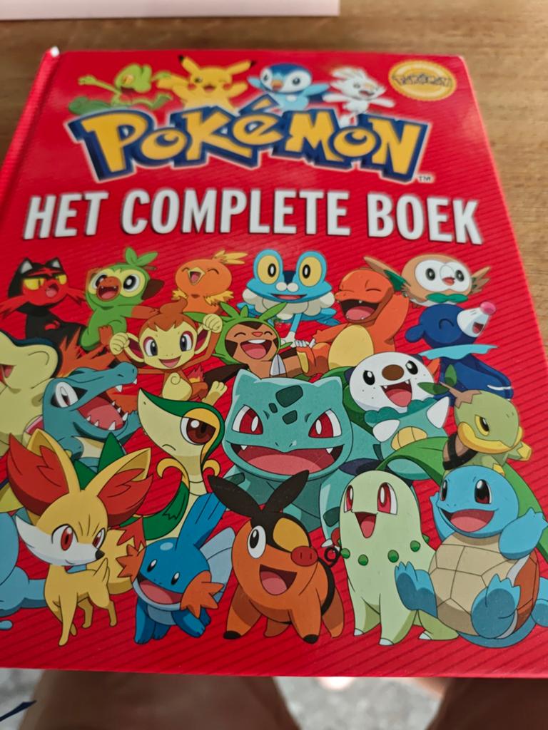 Pokémon - Het complete boek, Boeken, Kinderboeken | Jeugd | onder 10 jaar, Ophalen of Verzenden