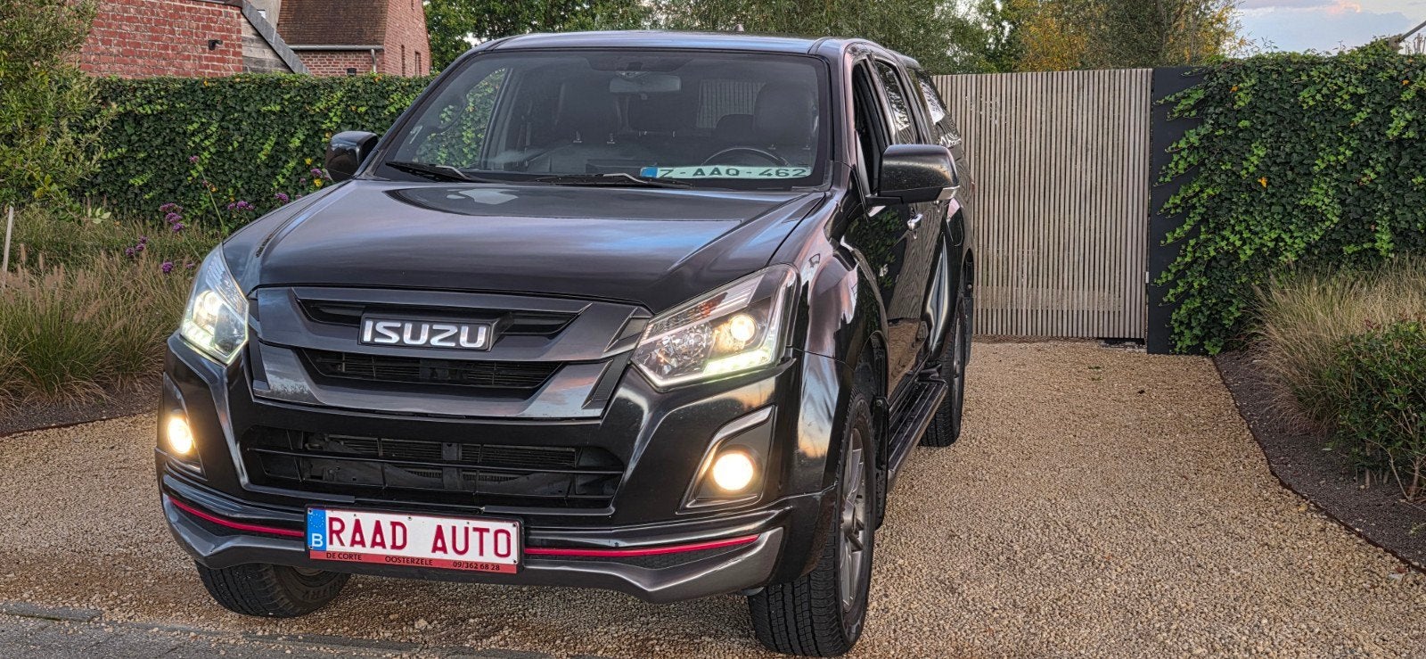 Isuzu D-MAX 1.9 _ 120kw _ automatische transmissie _ volledi, Auto's, Automaat, https://public.car-pass.be/vhr/e28043e7-f95c-4afc-8473-80256e285992