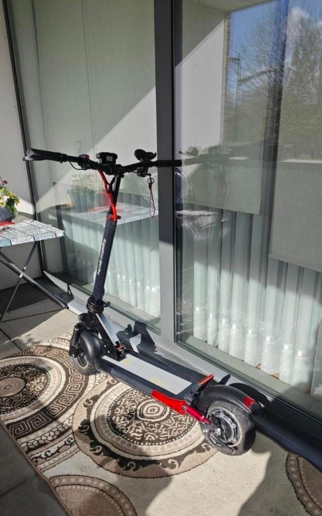 Elektriche step kugokirin m4 pro, Fietsen en Brommers, Steps, Ophalen