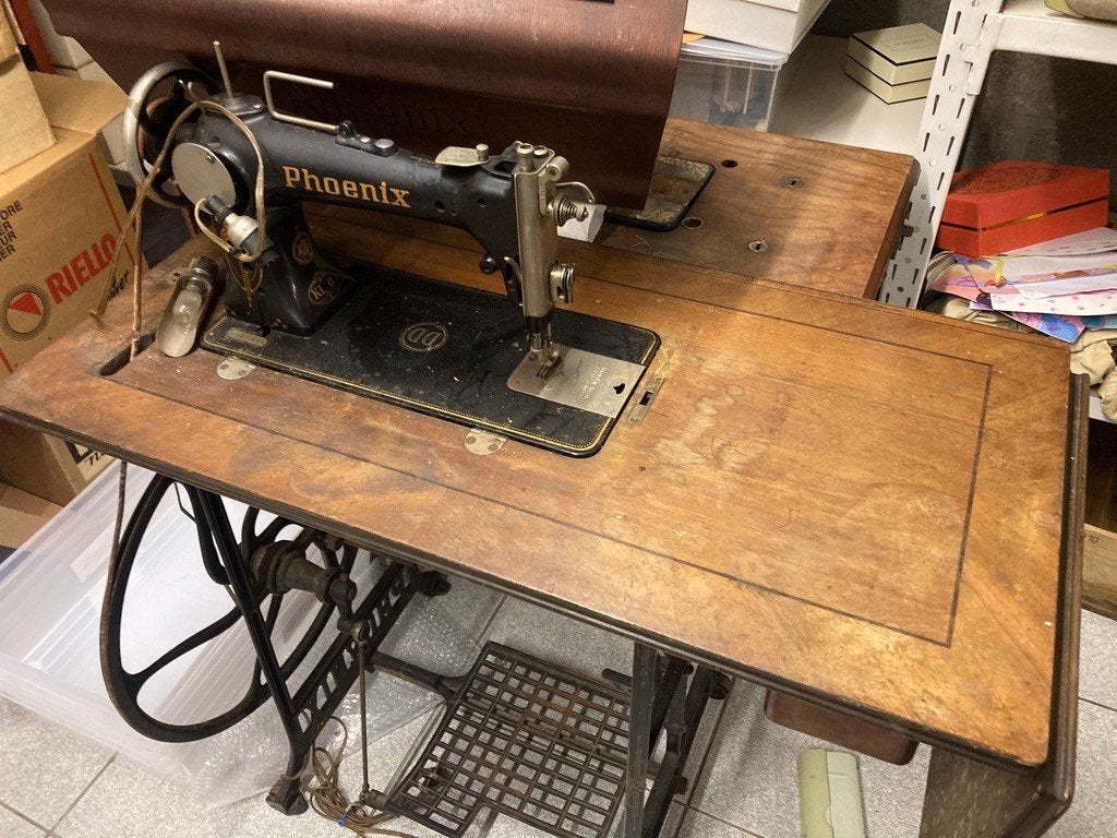 Machine à coudre, Antiquités & Art, Antiquités | Machines à coudre, Enlèvement