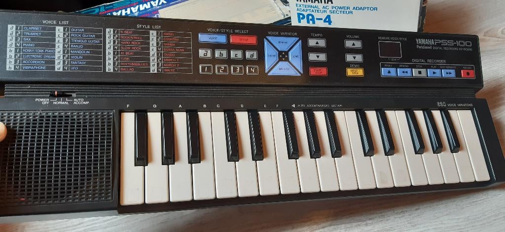 Yamaha PSS-100 - Digital Recording Keyboard, Musique & Instruments, Enlèvement ou Envoi, Utilisé, Autres nombres, Yamaha
