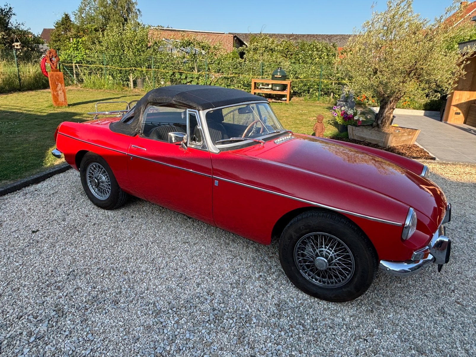 MGB met overdrive uit 1972 gerestaureerd - UITSTEKENDE staat, foto 2