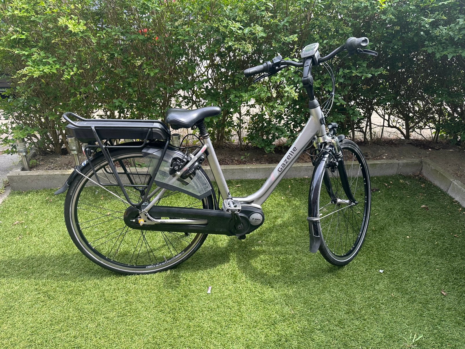 Elektrische damesfiets gazelle, Ophalen, Zo goed als nieuw, Gazelle