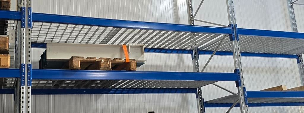 Gegalvaniseerde stelling roosters galva verzinkt groot., Doe-het-zelf en Bouw, Ophalen, Zo goed als nieuw, IJzer