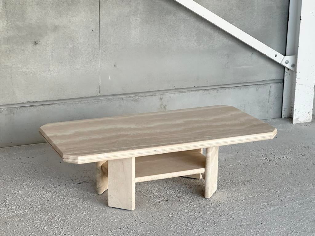 Vintage travertine coffeetable 1980s, Antiquités & Art, Antiquités | Meubles | Tables, Enlèvement
