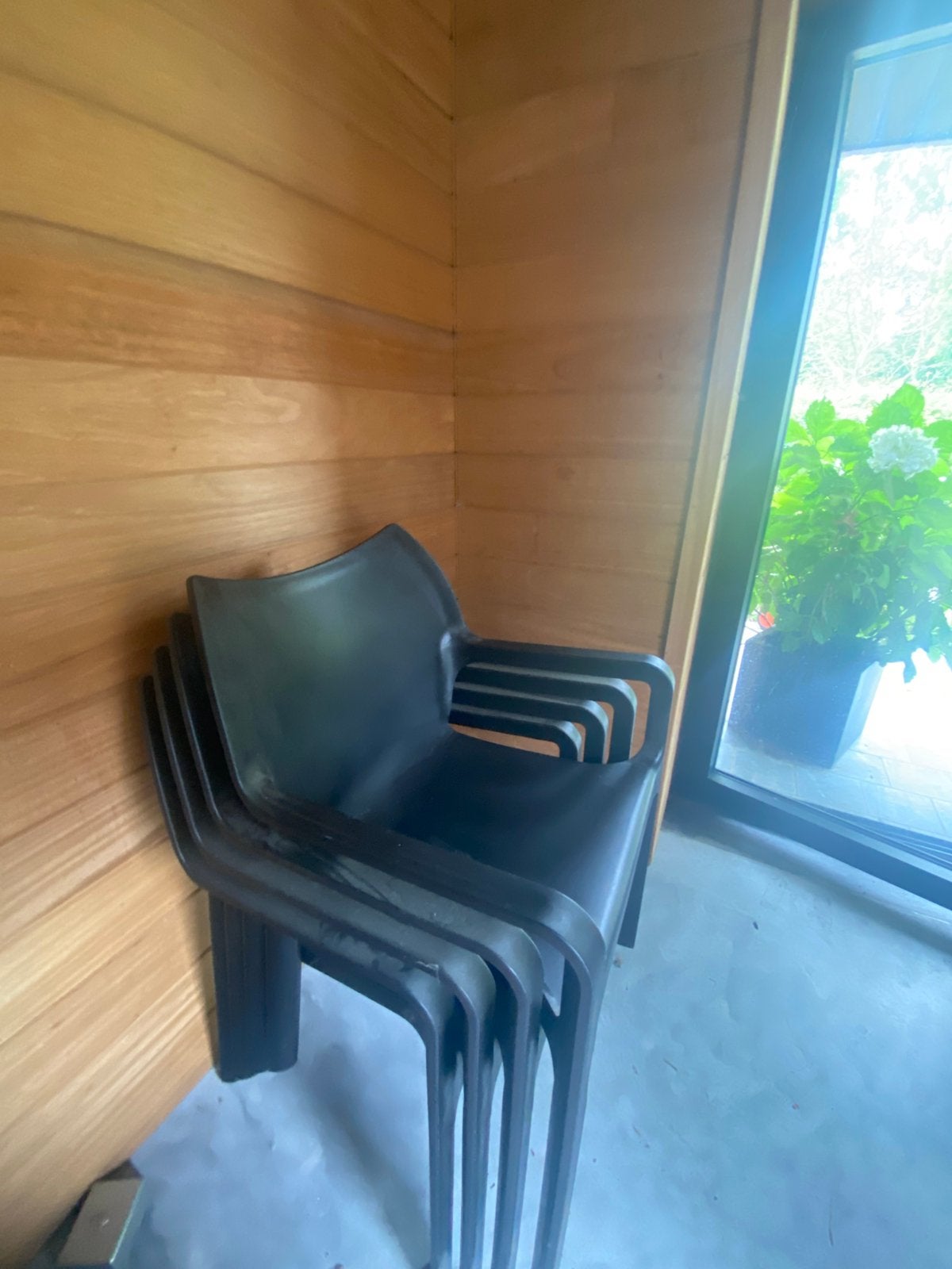 4 Stapelbare stoelen, Ophalen, Zo goed als nieuw