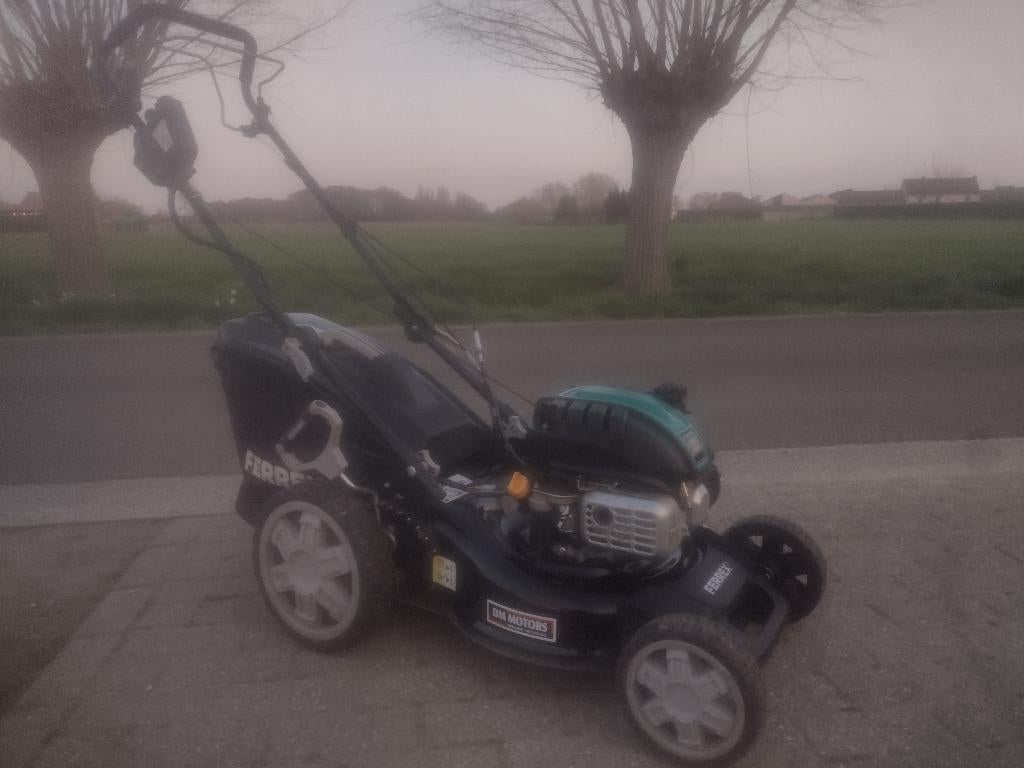 Grasmaaier FERREX als nieuw 3 maal gebruikt, Tuin en Terras, Ophalen, Cirkelmaaier, Opvangbak, Nieuw