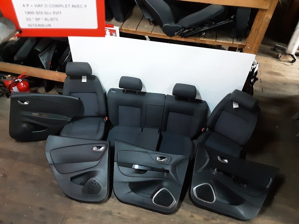 INTERIEUR COMPLET Polo IV (9N1 / 2/3) (6Q4881105AJ), Volkswagen, Mevr. I. Hauben, Utilisé, Rue de l'Espoir 34 34
4030  GRIVEGNÉE, BE