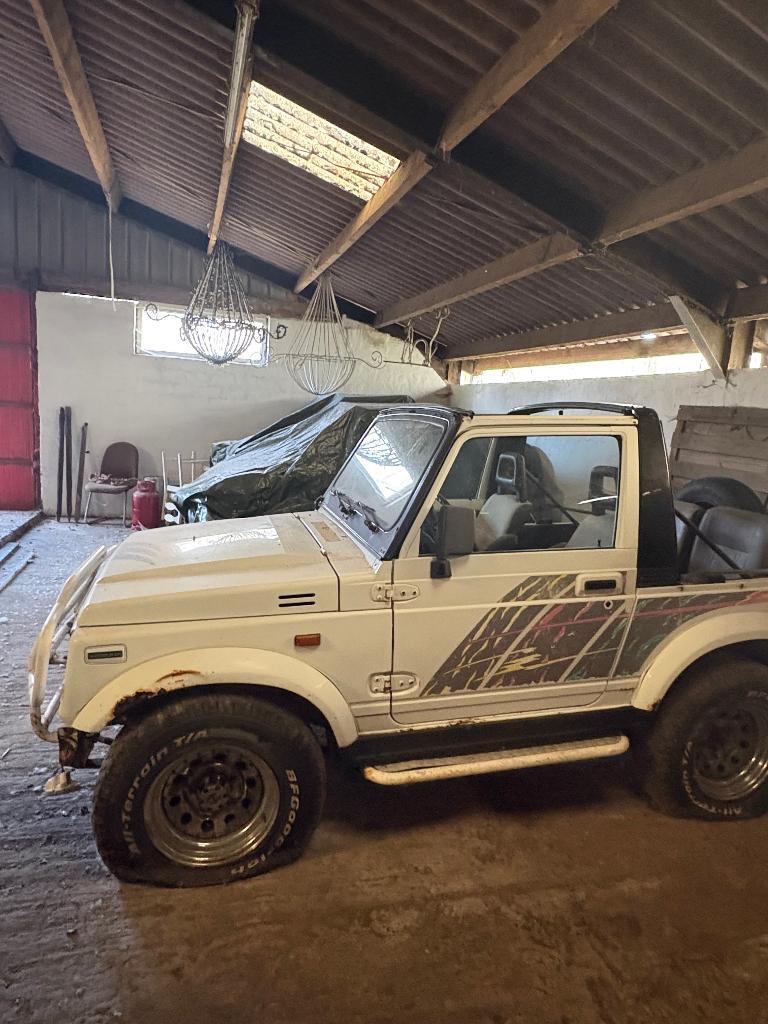 suzuki samourai, Enlèvement