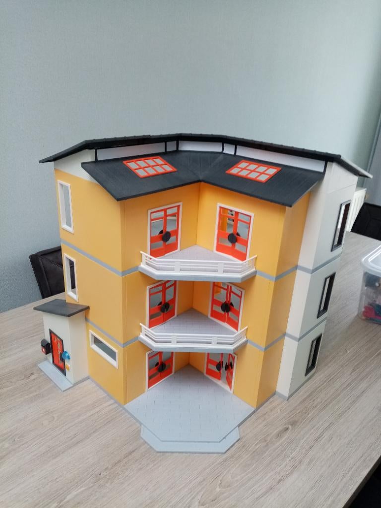 Playmobil villa met extra verdieping, Enfants & Bébés, Jouets | Playmobil, Enlèvement, Comme neuf, Ensemble complet
