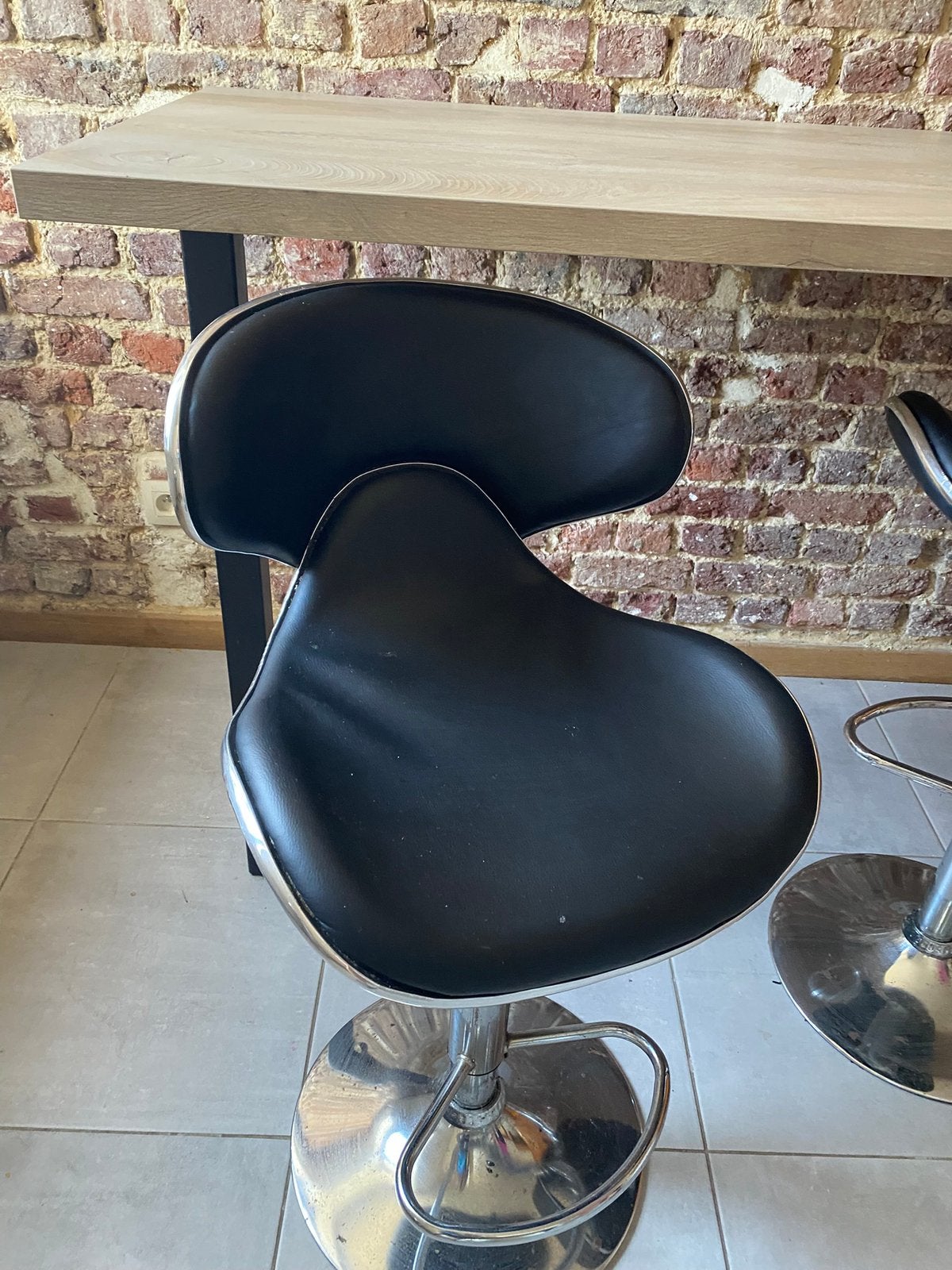Lot de 2 Tabourets réglables en hauteur, Enlèvement, Comme neuf
