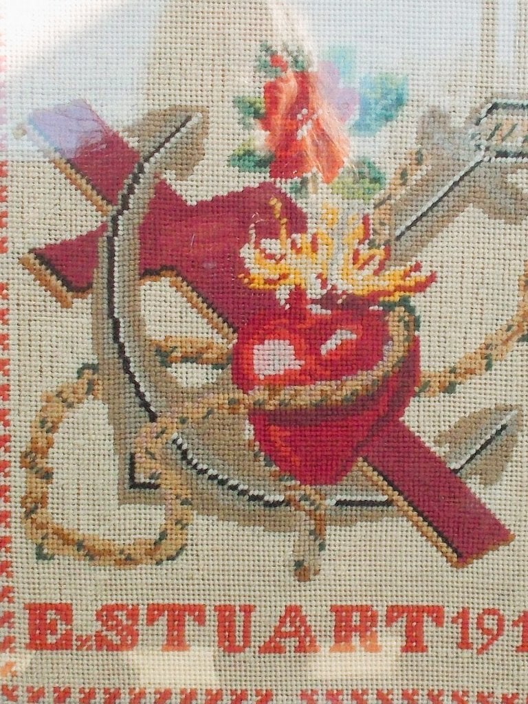 Geloof, hoop en liefde antiek groot borduurwerk 1911, Antiek en Kunst, Antiek | Religieuze voorwerpen, Ophalen