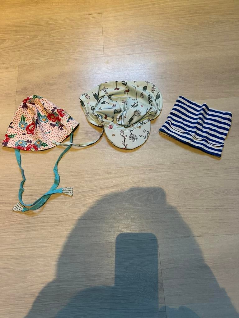 Hoedjes, Enfants & Bébés, Vêtements de bébé | Bonnets, Écharpes & Moufles, Enlèvement, Comme neuf, Taille 86