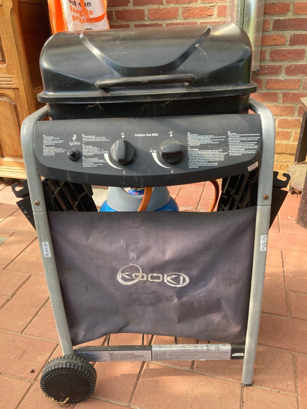 Gasbarbeque met gasfles, Tuin en Terras, Gasbarbecues, Ophalen, Zo goed als nieuw