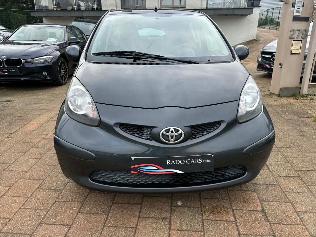 Toyota Aygo essence 03/2006, Autos, Toyota, Achat, 50 kW, Entreprise, Boîte manuelle