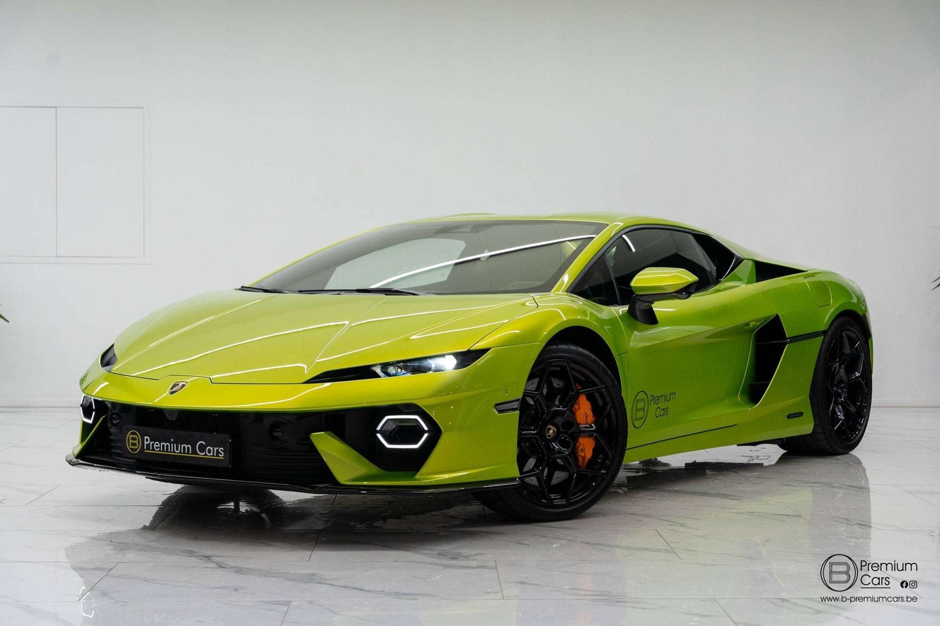 Lamborghini Temerario 4.0 V8 hpev! FULL OPTIONS! Super spec!, Autos, Autres modèles, Achat, Entreprise, 2 places
