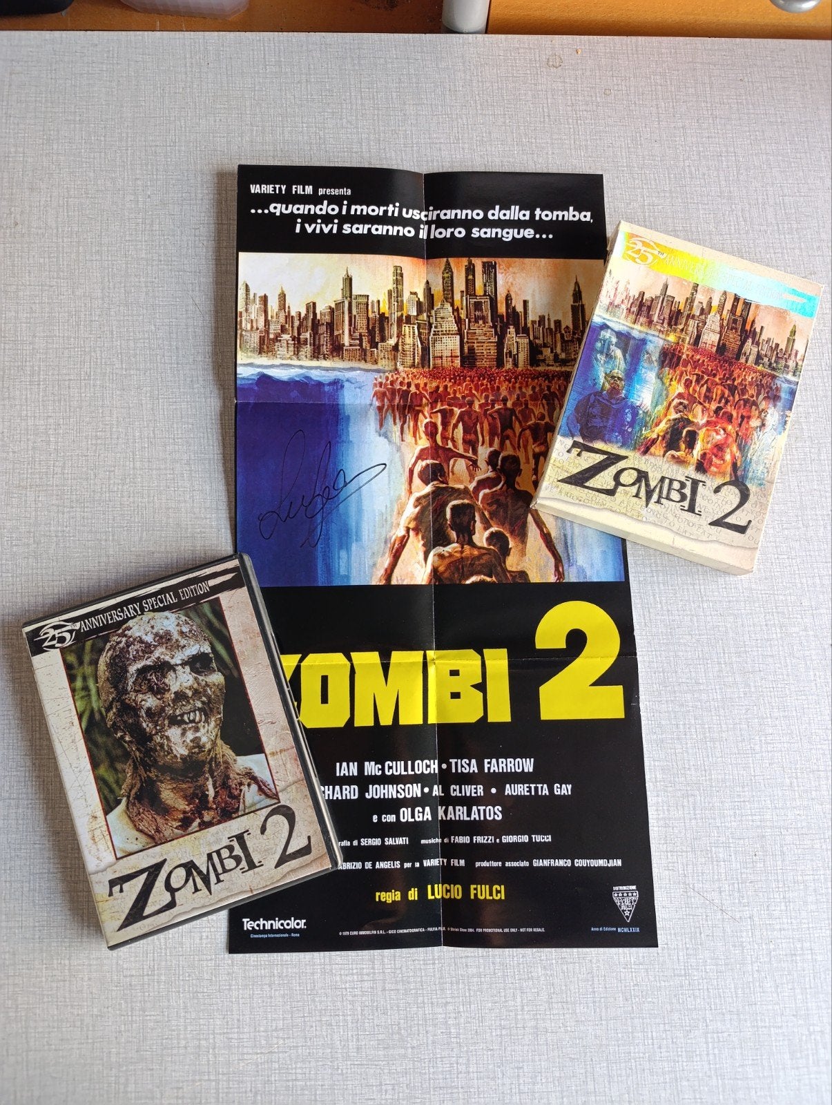 DVD slipcover zombi 2 met poster special edition, Ophalen of Verzenden