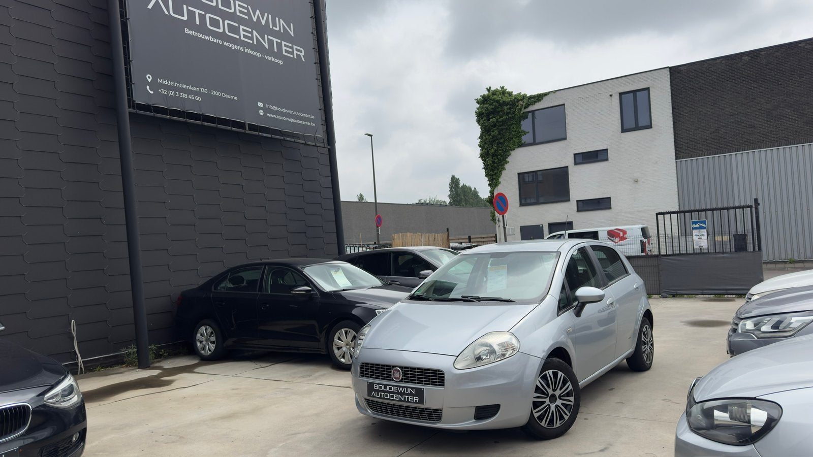 Fiat Punto 1.4Benzine 2008 156.xxxkm GEKEURD voor Verkoop!, Autos, Fiat, Argent ou Gris, Achat, USB, Entreprise