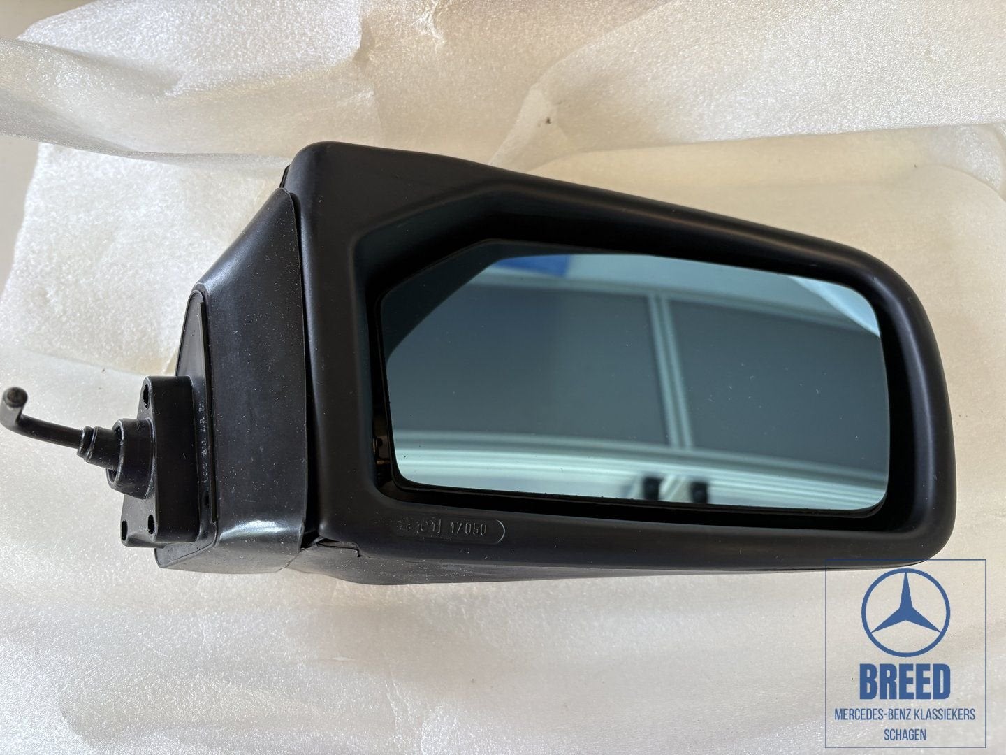 NOS buitenspiegel rechts voor Mercedes-Benz R107 C107, -, Nieuw, Ophalen of Verzenden, -