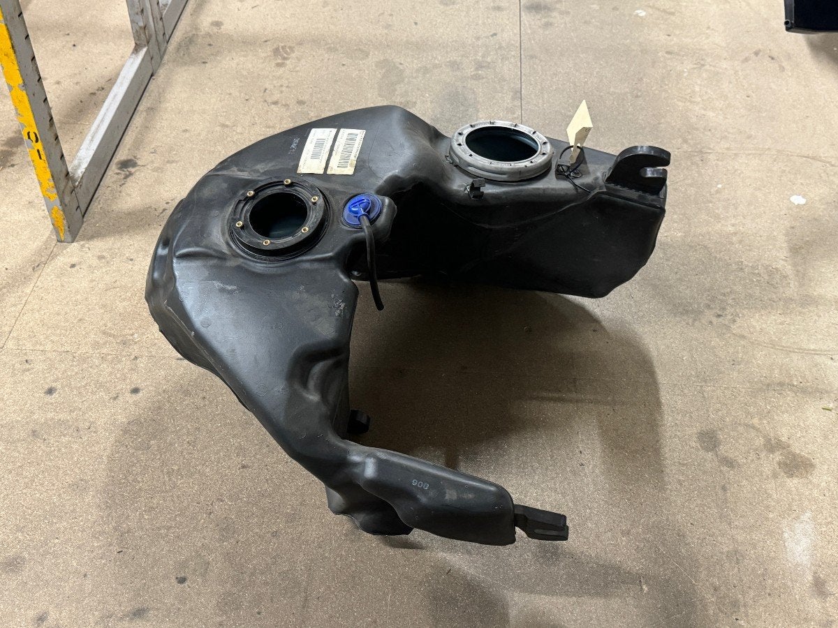 RESERVOIR R 1200 RT 2010-2013 (R1200RT 10) (16117699595), Utilisé