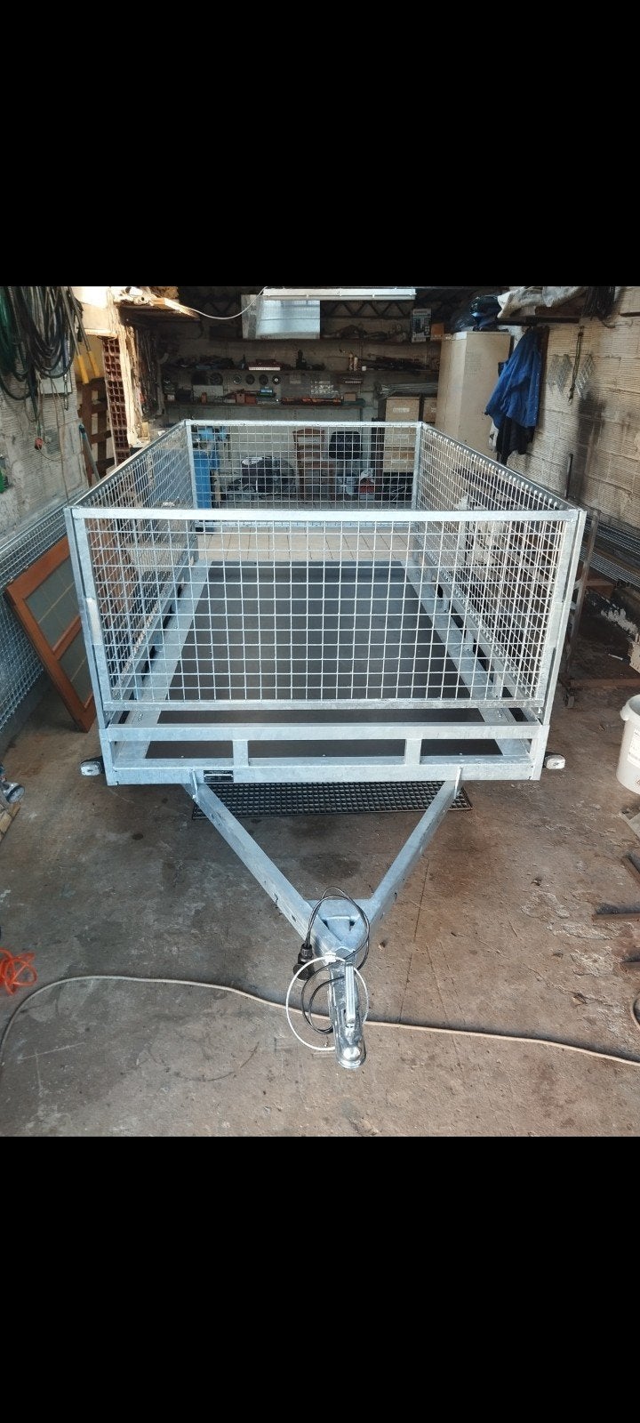 Remorque plateau NEUVE 2 essieux 2m60 1m44 grillagée, Enlèvement, Neuf