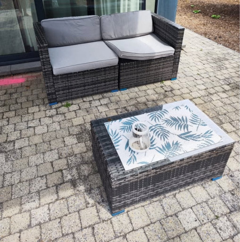 Tuinset (bank en tafeltje), Tuin en Terras, Kunststof, Bank, Zo goed als nieuw, Tuinset
