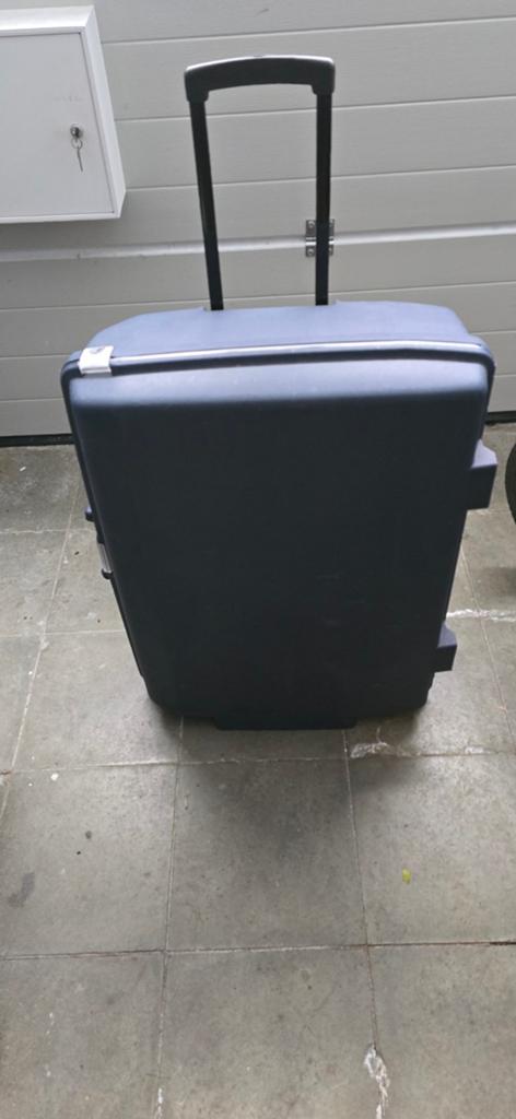 Trolley bleu, Enlèvement, Utilisé, Plastique dur, Roulettes