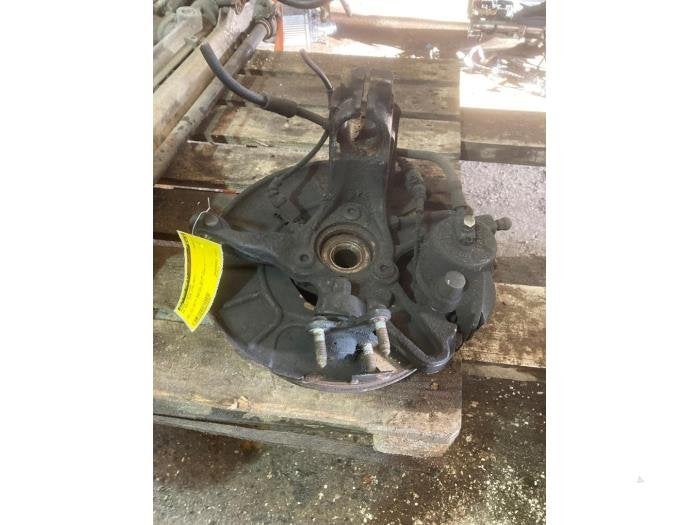 Fusee links-voor van een Volkswagen Golf Plus, Gebruikt, -, Volkswagen, -