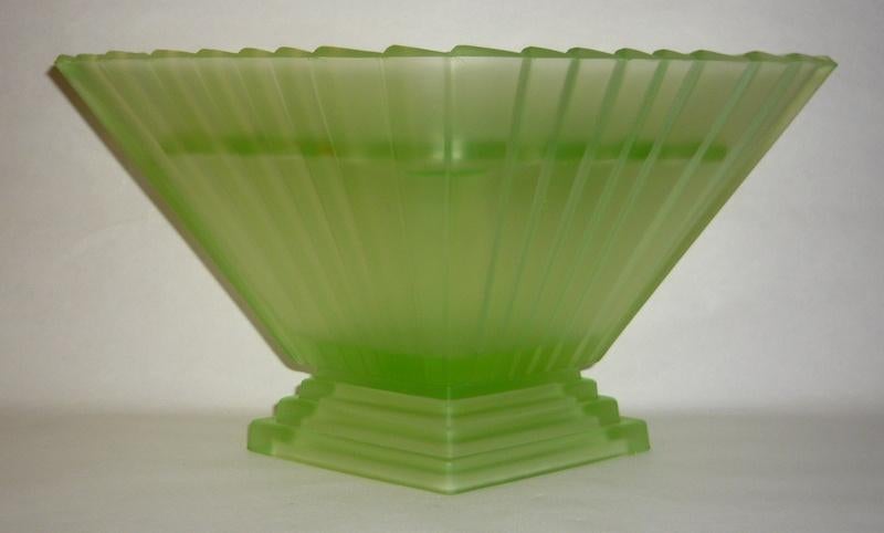 URANIUM GLAS SCHAAL WALTHER GLAS MODEL GIBRALTAR 1933, Enlèvement ou Envoi