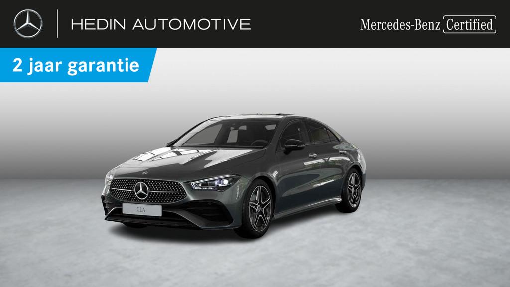 Mercedes-Benz CLA-Klasse 180 Coupé AMG Line | Panoramisch D, Auto's, Stof, Gebruikt, 136 g/km, 1300 cc