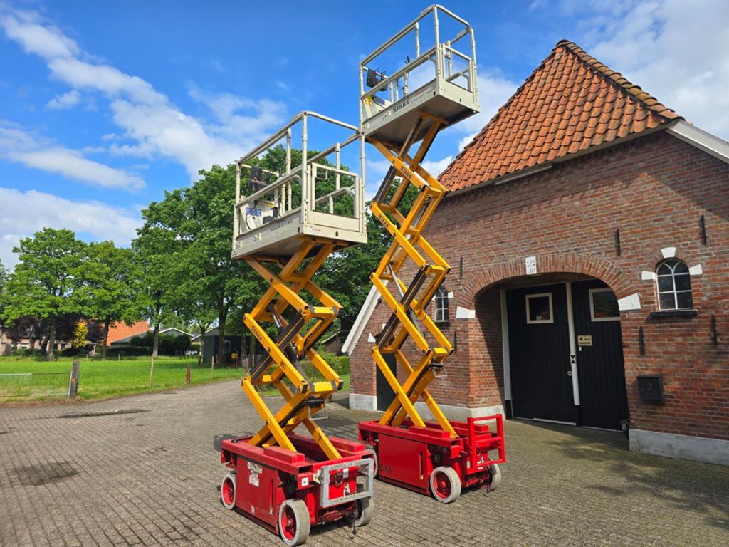 Te Koop: 2x JLG 1932-E3 & 1532-E3 Hoogwerkers., Zakelijke goederen, Machines en Bouw | Liften, Steigers en Ladders, Ophalen of Verzenden