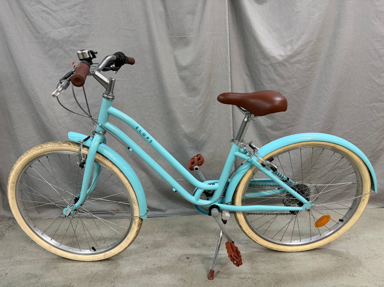 BTWIN 24 inch stadsfiets 9 tot 12 jaar, Fietsen en Brommers, Ophalen