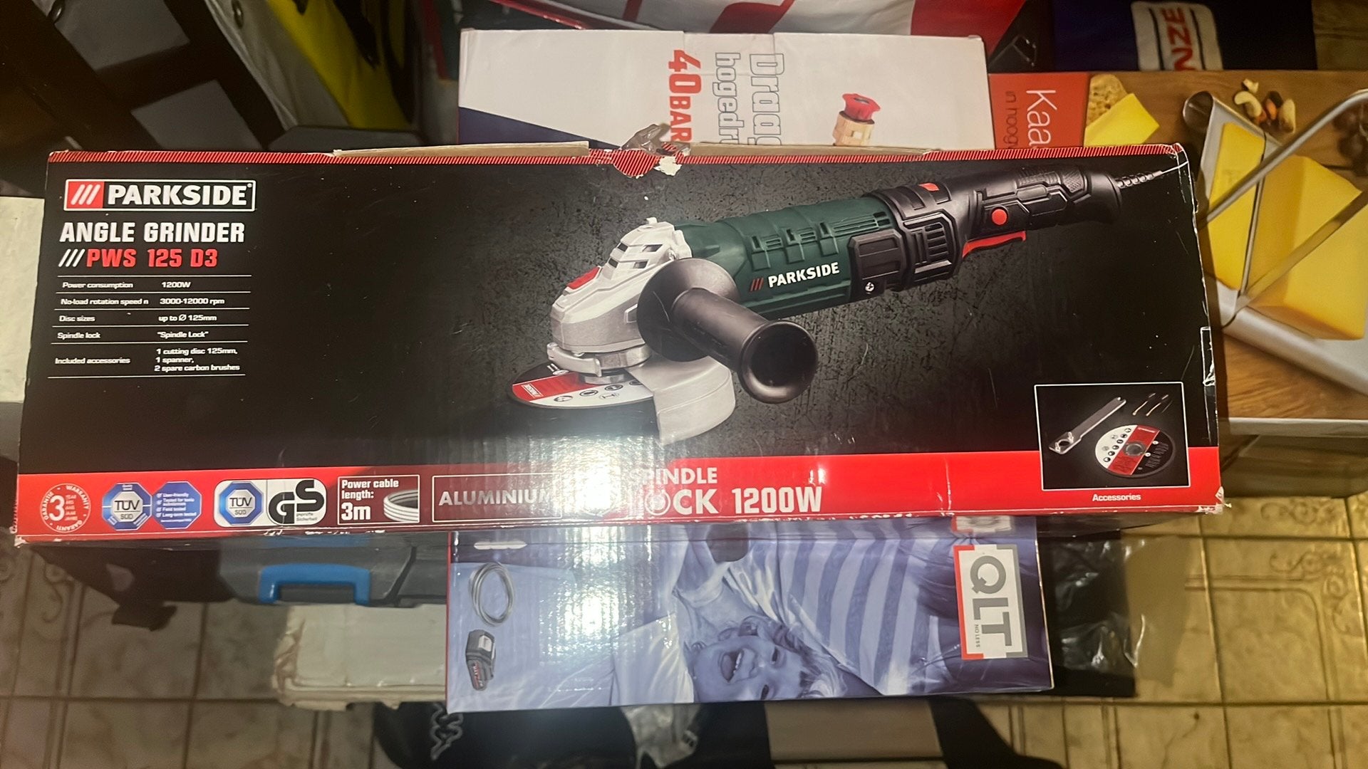 Op zoek naar apparatuur voor in de bouw, Ophalen, Overige typen