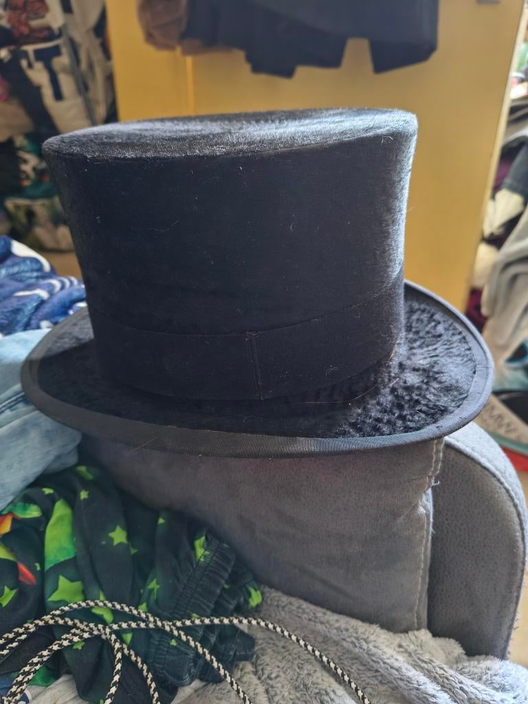 Chapeau haut de forme Marcel-Bruxelles, Antiquités & Art