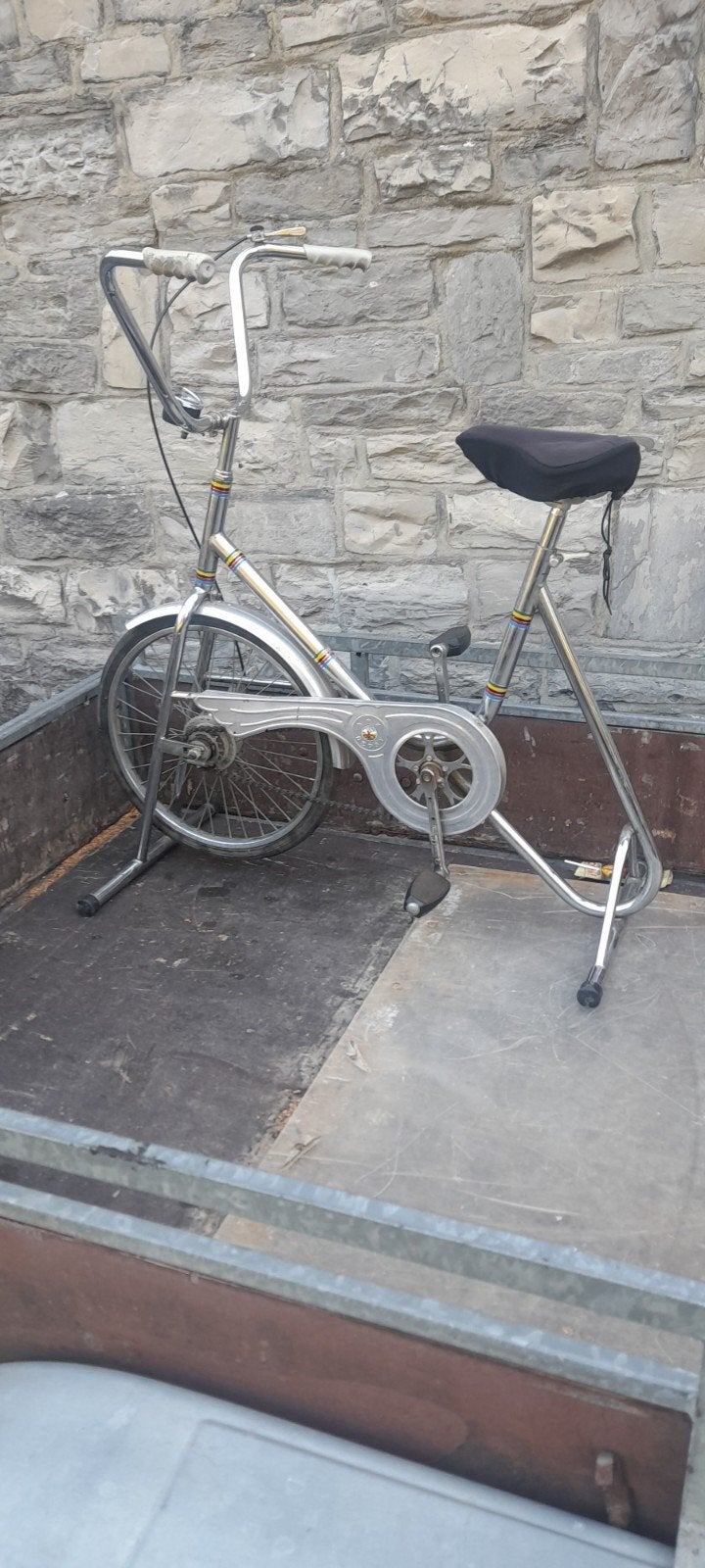 vélo appartement vintage, Ophalen