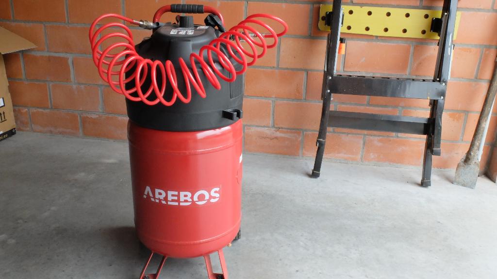 compressor, Doe-het-zelf en Bouw, Ophalen, 6 tot 10 bar, Zo goed als nieuw, Minder dan 200 liter/min