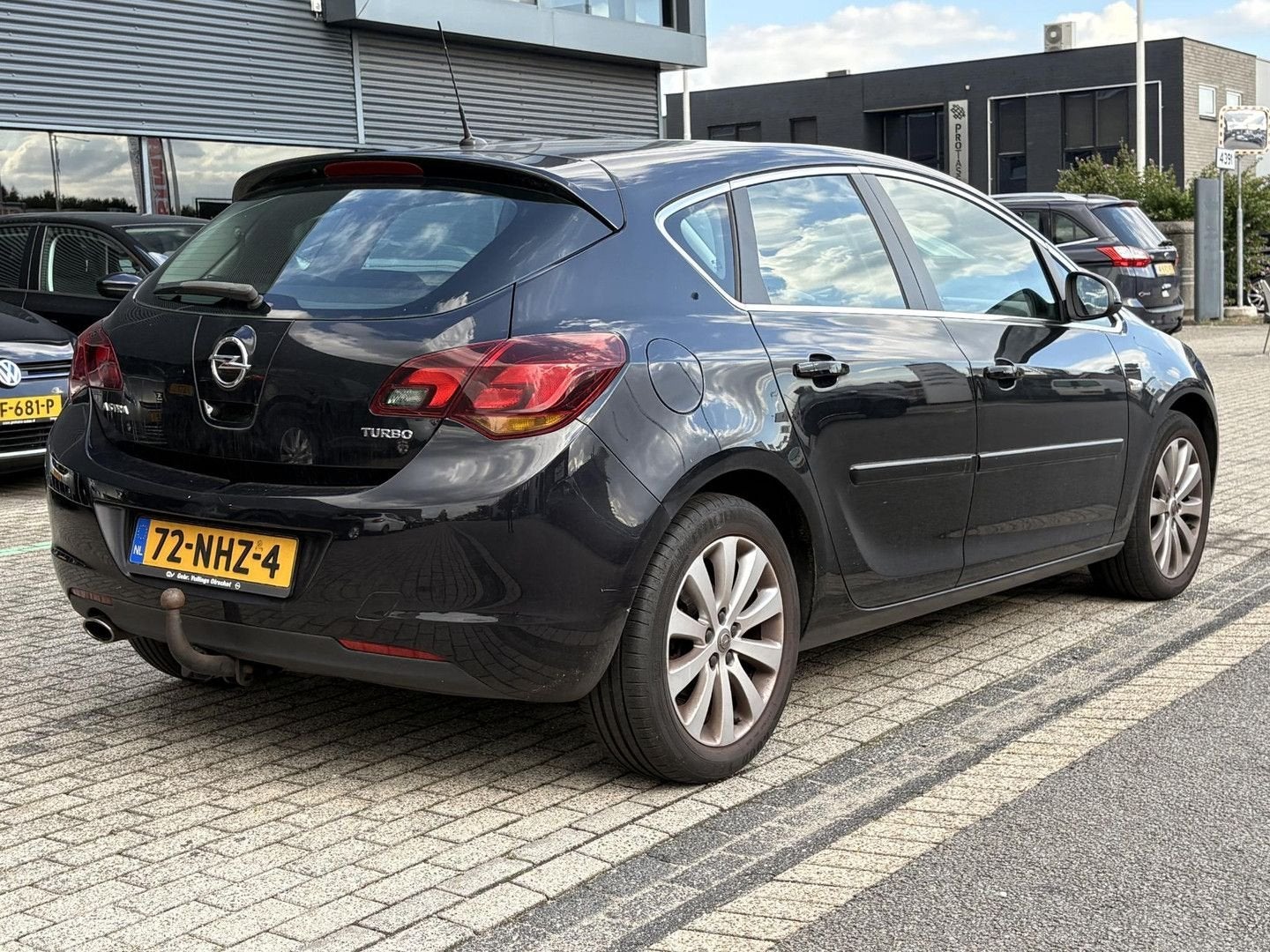 Opel Astra 1.4 Turbo Cosmo | LET OP MOTOR  NIET 100% | Clima, Zwart, Zwart, Bedrijf, Verwarmde buitenspiegels