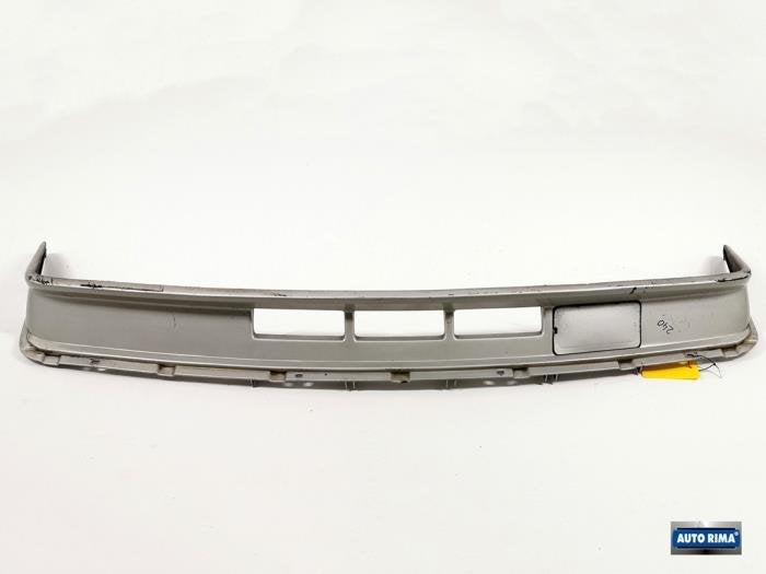Spoiler voorbumper van een Volvo 2-Serie, Gebruikt, -, -, Ophalen of Verzenden
