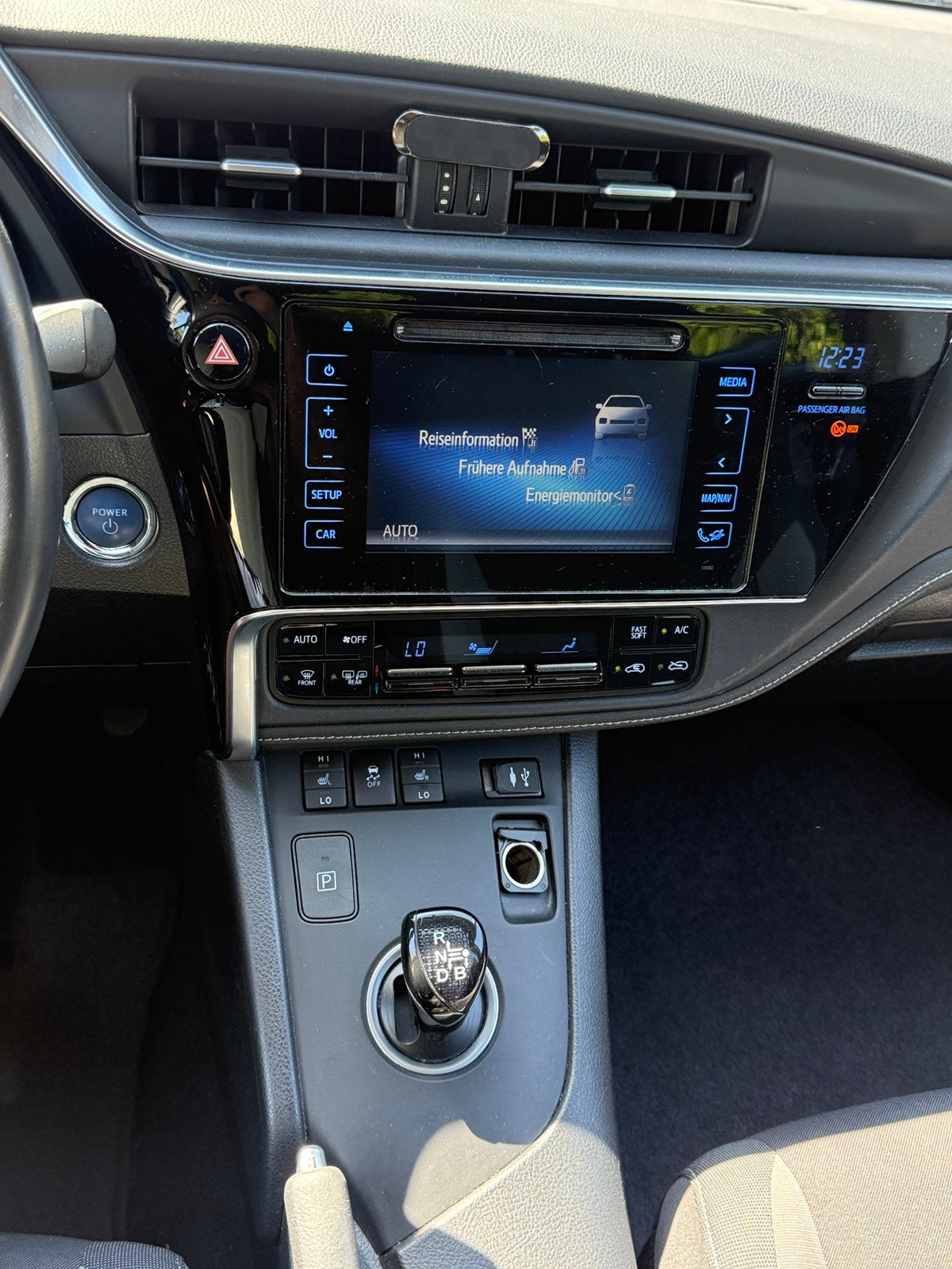 Toyota Auris 2015, 122000 km, essence+hybride, 1.8, Achat, Euro 6, Entreprise, Carnet d'entretien