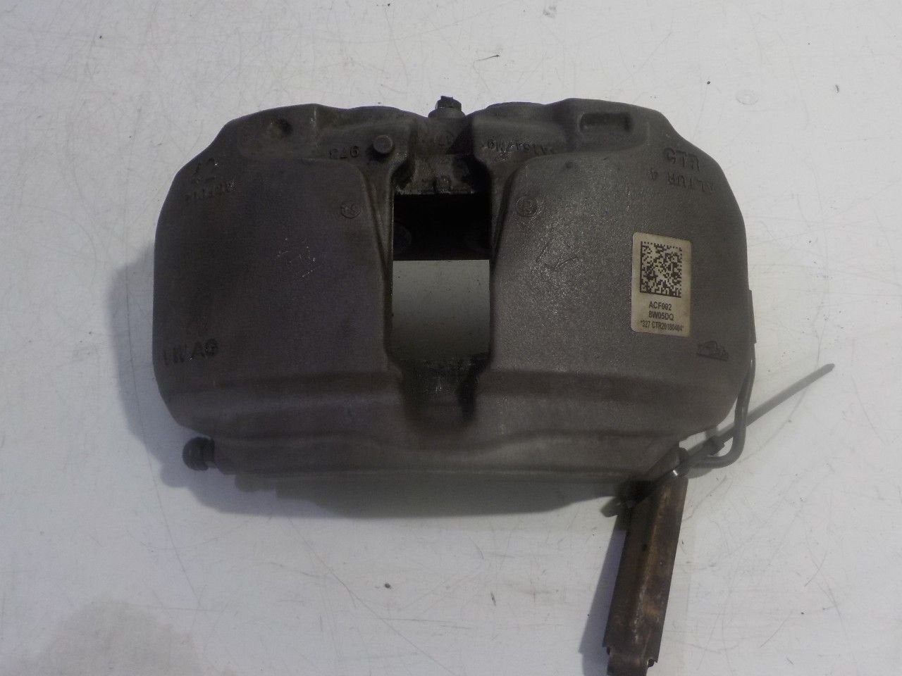 Remklauw links voor Audi A4, Onderdelen@venauto.nl, Van der Ven Autorecycling B.V., Gebruikt, Ettenseweg 76, 4706 PB Roosendaal, The Netherlands