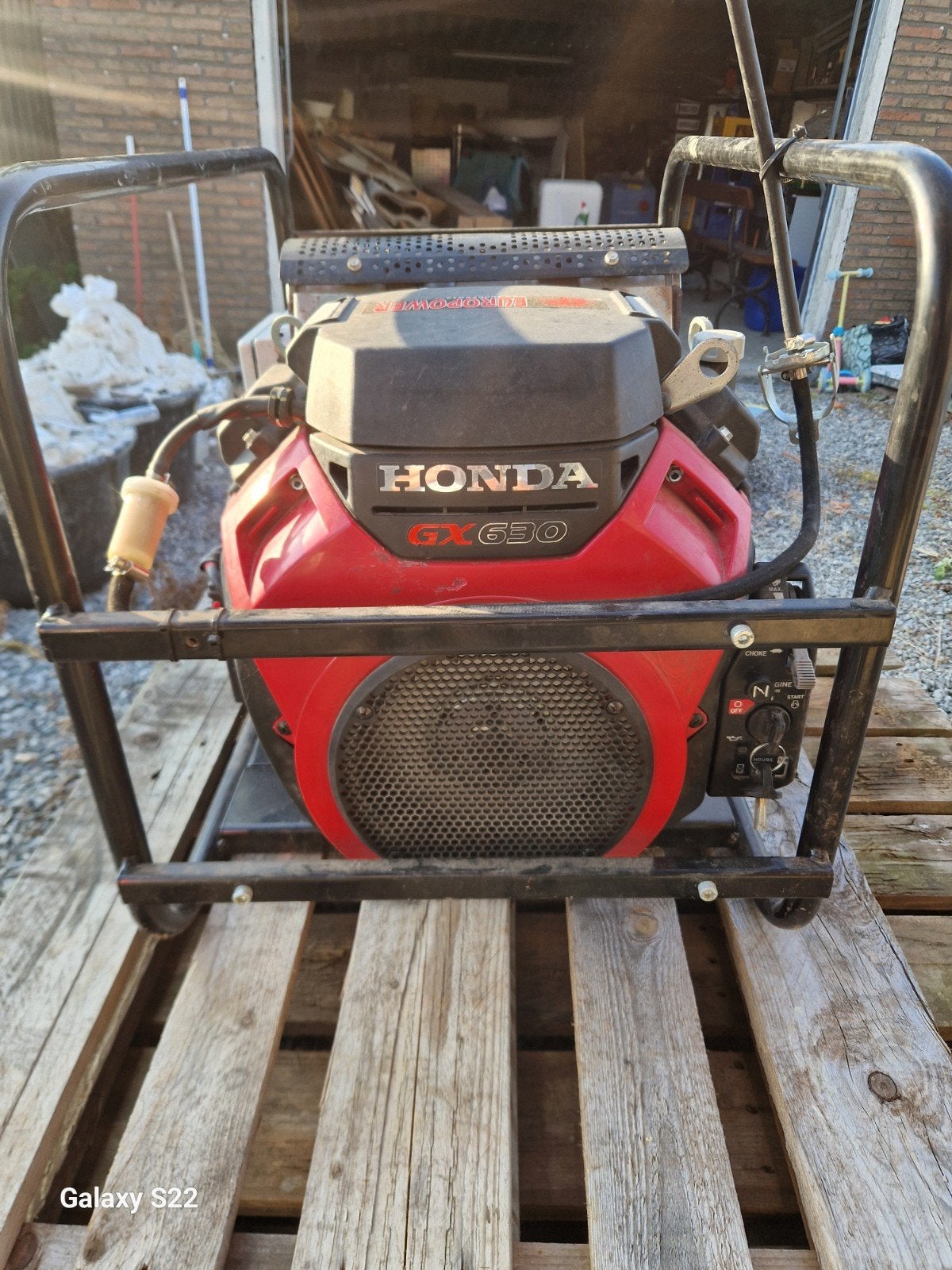 Europower aggregaat EP13500TE 230V en 400V, Bricolage & Construction, Générateurs, Enlèvement