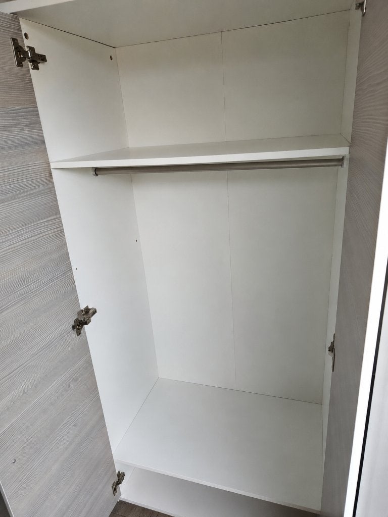 Verzorgingstafel en kleerkast, Ophalen, 50 tot 70 cm, 100 cm of meer, Zo goed als nieuw