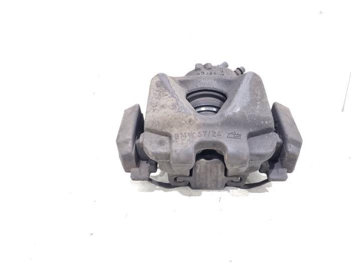Etrier de frein (pince) avant droit d'un BMW X1, Autos : Pièces & Accessoires, Freins & Transmission, -, 3 mois de garantie, Utilisé