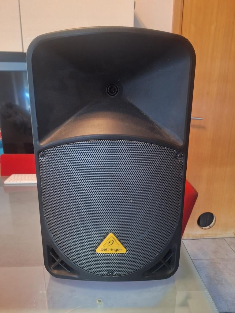Behringer eurolive B112D, Ophalen